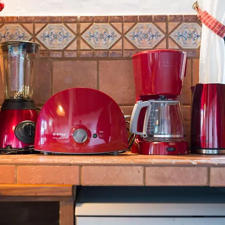 Castillo Bentley Schlafen In Einer Vulkanischen Hoehle By Interhome * Tías