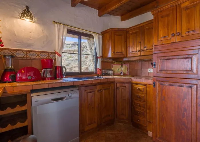 Castillo Bentley Schlafen In Einer Vulkanischen Hoehle By Interhome * Tías